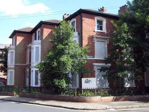 090623_g9_106-medium