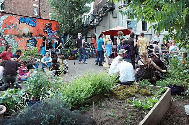 100710_d70_435-medium