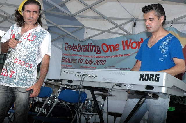 100710_d70_359-medium