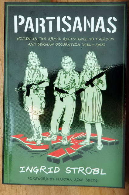 100720_d70_018-medium