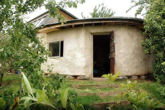 100720_d70_069-medium