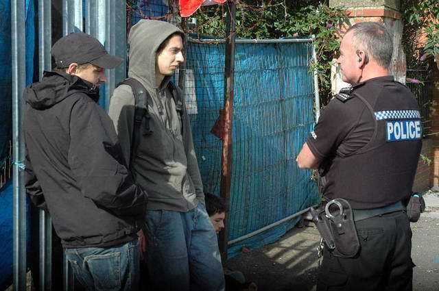 100825_d70_031-medium