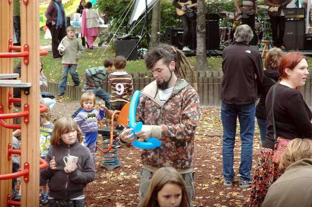 101009_d70_041-medium