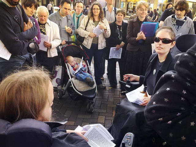 101010_e72_004-medium