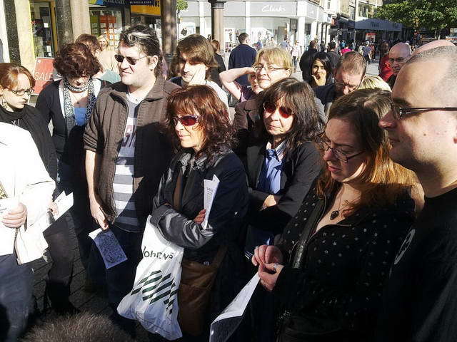 101010_e72_020-medium