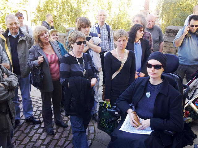 101010_e72_032-medium