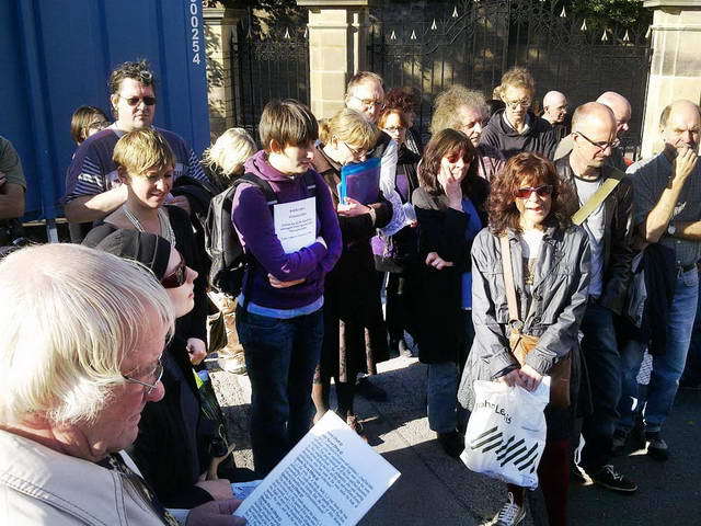 101010_e72_036-medium