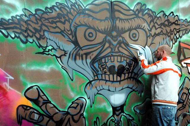 101002_d70_062-medium