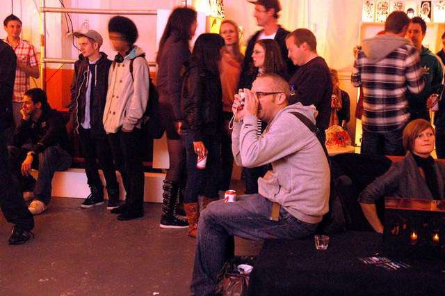 101002_d70_220-medium