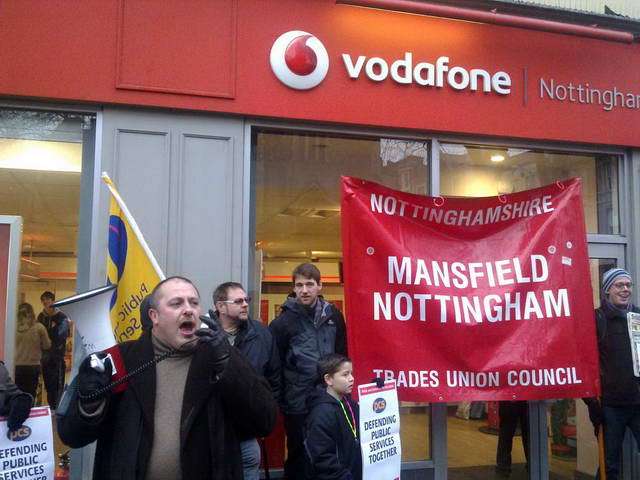 101204_e72_017-medium