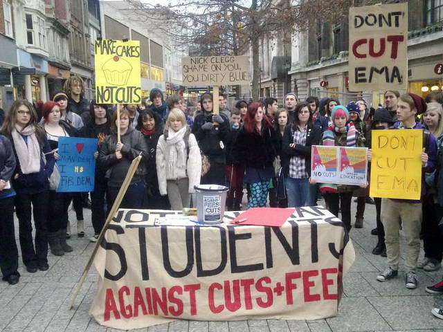 110111_e72_047-medium