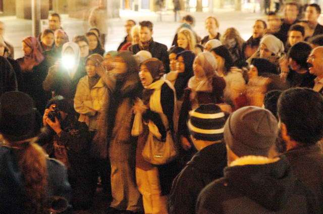 110204_d70_075-medium