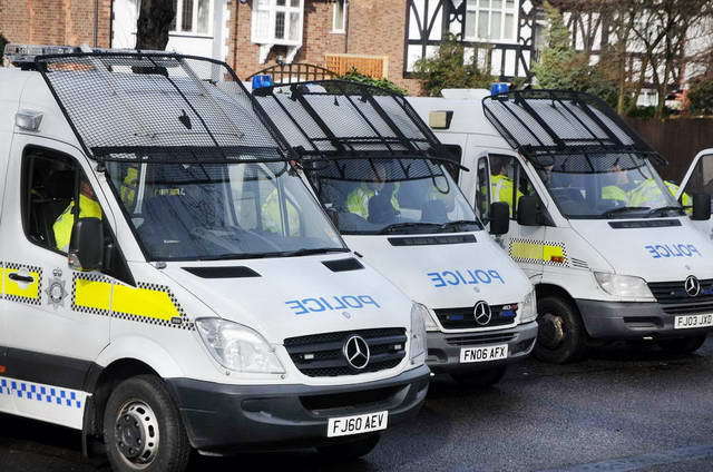 17_110224_d300s_027-medium