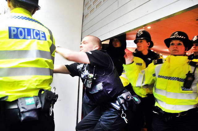 110305_d300s_147-medium