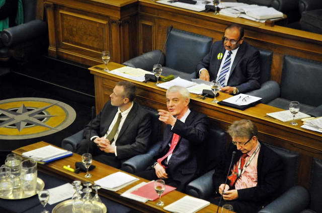 110307_d300s_167-medium