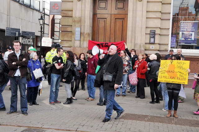 110319_d300s_128-medium