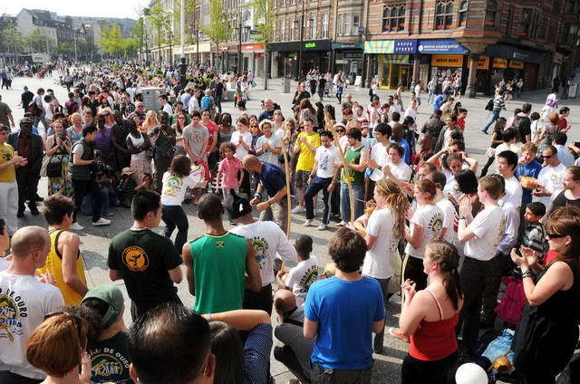 110422_d300s_021-medium