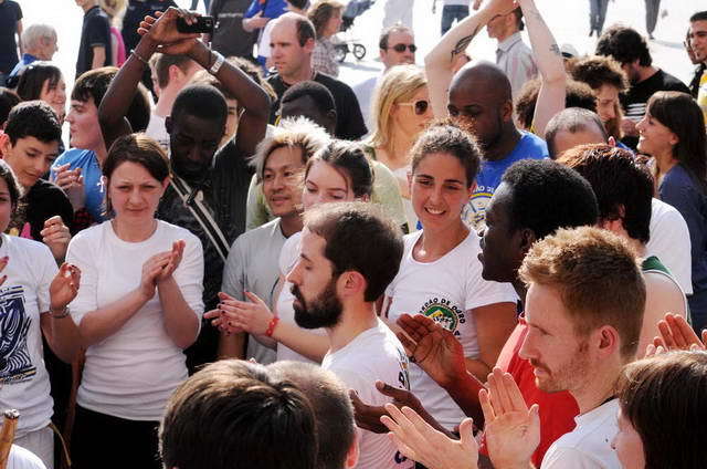 110422_d300s_068-medium