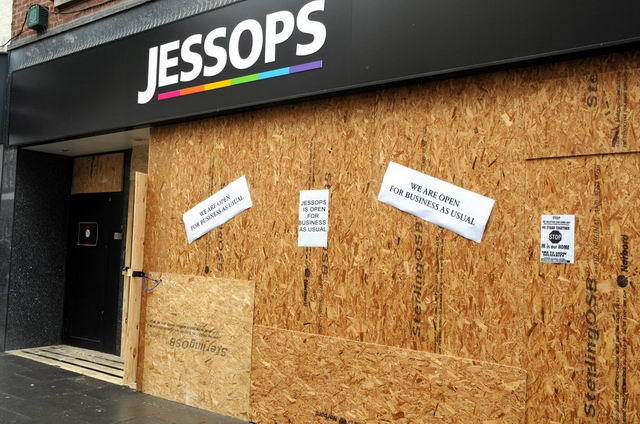 110810_d300s_007-medium