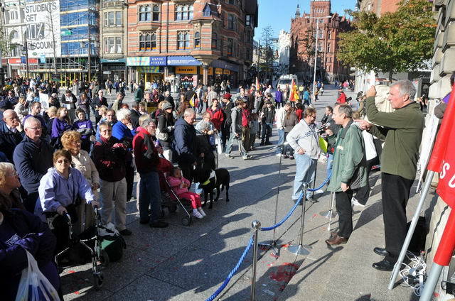 111022_d300s_001-medium