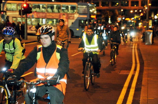 111028_d300s_202-medium