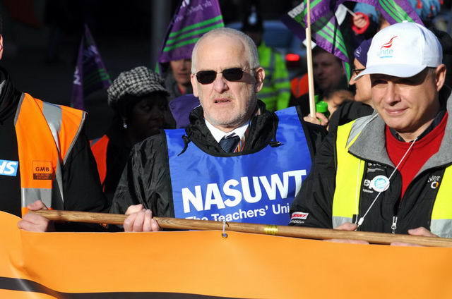 111130_d300s_111-medium