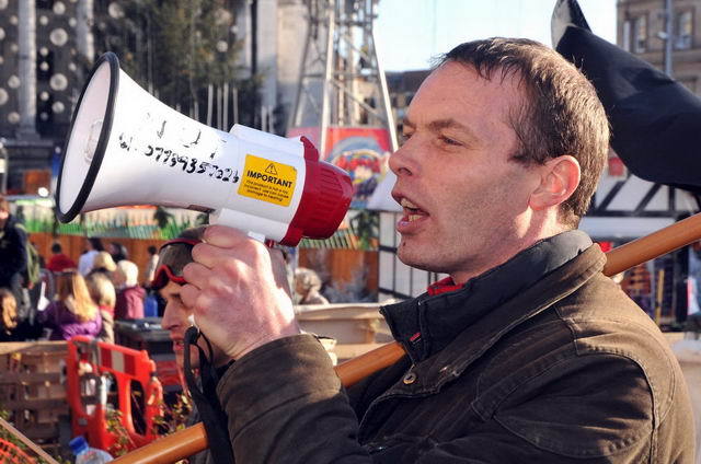 111130_d300s_191-medium