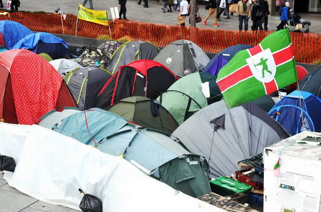 111130_d300s_409-medium