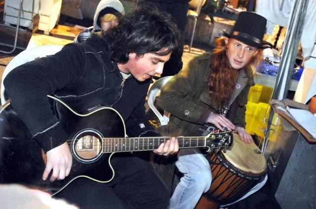 111130_d300s_449-medium