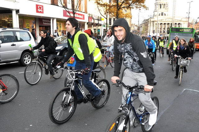 111130_d300s_387-medium