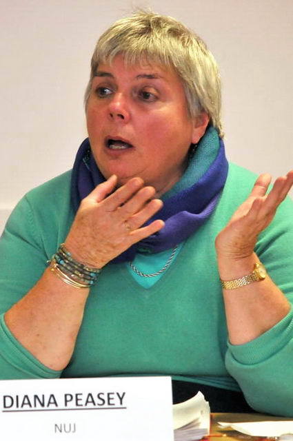 111130_d300s_464__add_as_493_-medium