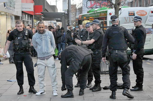 120106_d300s_044-medium