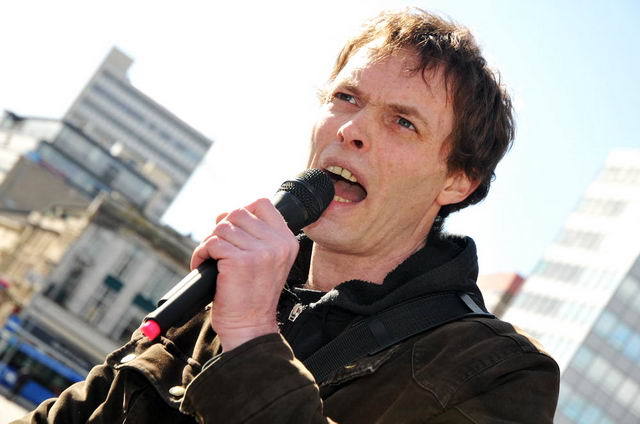 120305_d300s_093-medium