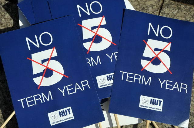 120329_d300s_007-medium