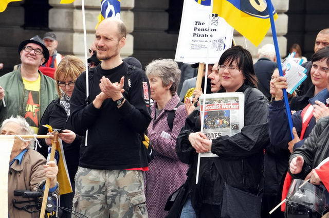 120510_d300s_095-medium