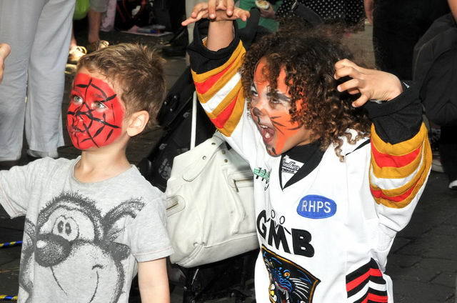 120526_d300s_019-medium