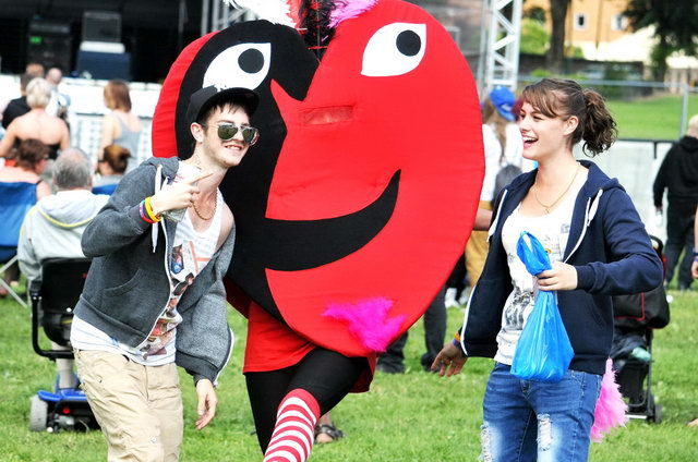 120729_d300s_057-medium