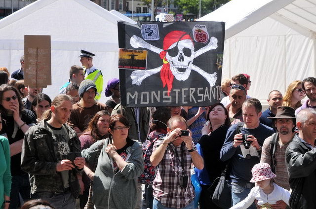 130525_d300s_041-medium