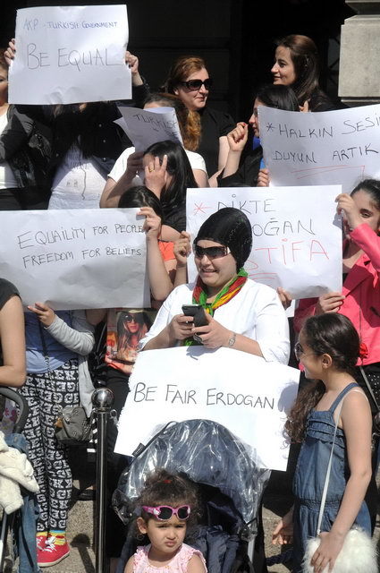 130601_d300s_155-medium