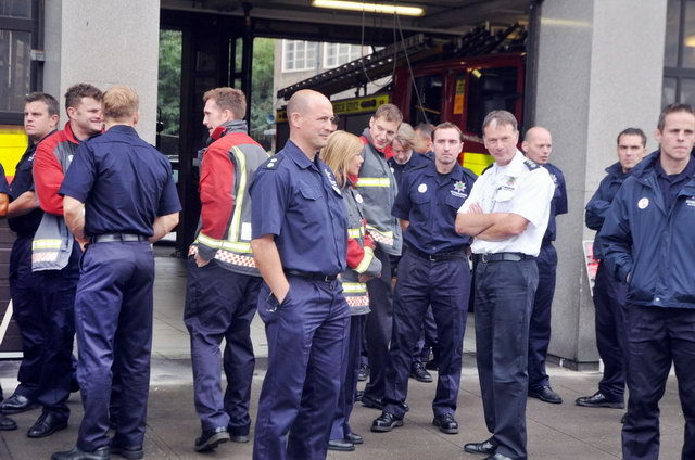 130925_d300s_044-medium